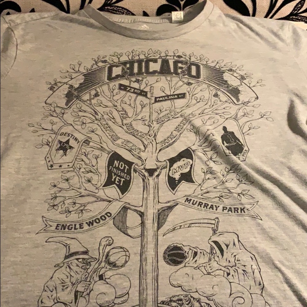 Adidas Chicago Tee Size L